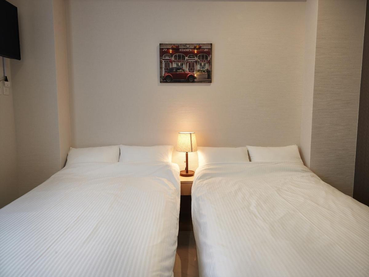 Hotel Wave Naha Esterno foto