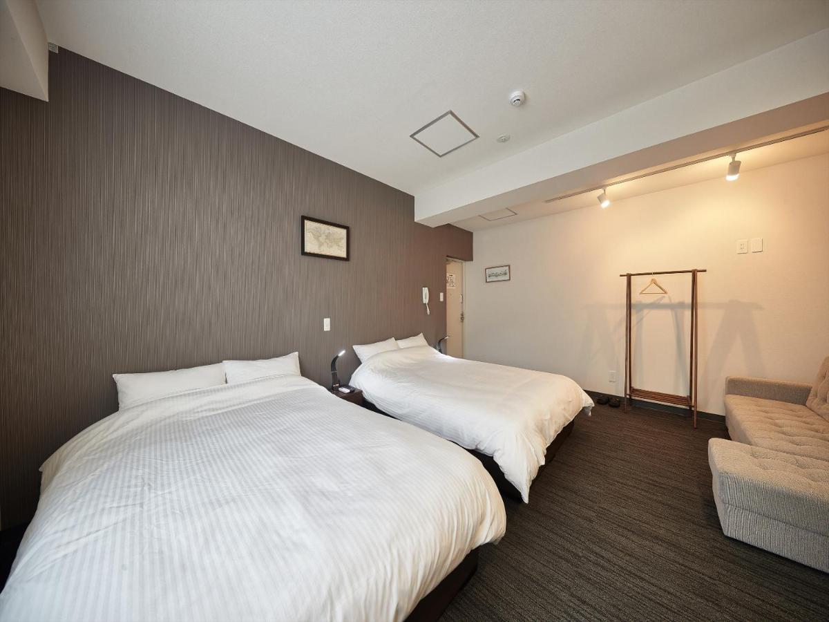Hotel Wave Naha Esterno foto